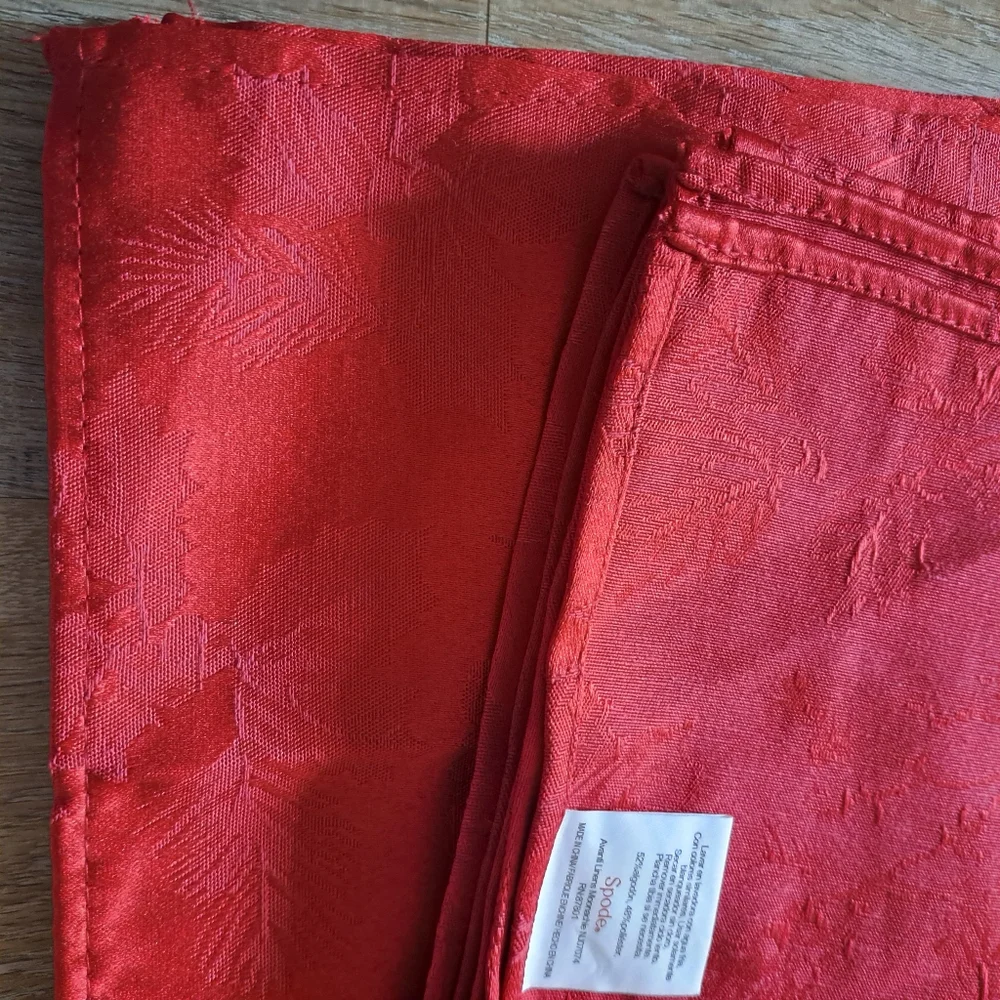 Lot of 6 Spode Romanian Burgundy Table Napkins Leaves Engraved Design